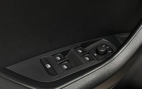 Skoda Karoq I, 2021 год, 2 550 000 рублей, 23 фотография