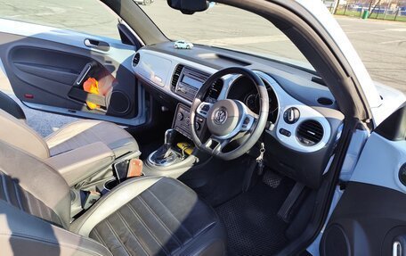 Volkswagen Beetle, 2012 год, 1 300 000 рублей, 10 фотография