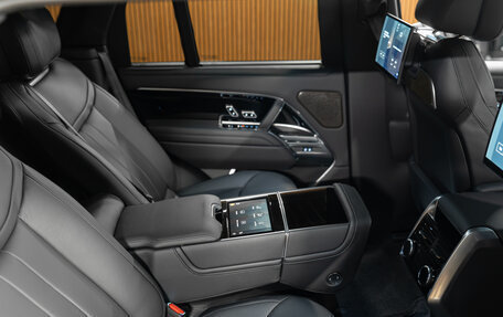 Land Rover Range Rover IV рестайлинг, 2025 год, 27 490 000 рублей, 17 фотография