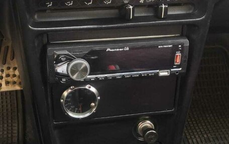 Mazda 323, 1989 год, 280 000 рублей, 5 фотография