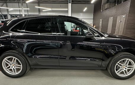 Porsche Macan I рестайлинг, 2021 год, 6 999 000 рублей, 3 фотография