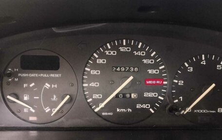 Mazda 323, 1989 год, 280 000 рублей, 4 фотография