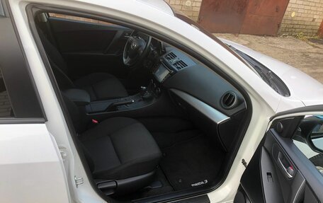 Mazda 3, 2012 год, 920 000 рублей, 12 фотография