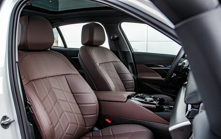 BMW 5 серия, 2025 год, 8 990 000 рублей, 10 фотография