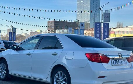 Toyota Camry, 2014 год, 1 589 000 рублей, 4 фотография