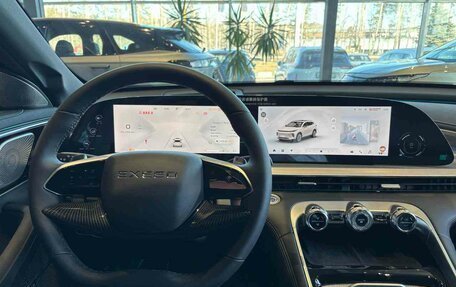 CheryExeed TXL, 2024 год, 4 200 000 рублей, 21 фотография