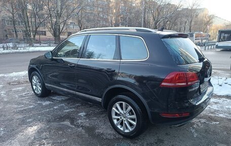 Volkswagen Touareg III, 2013 год, 1 990 000 рублей, 1 фотография