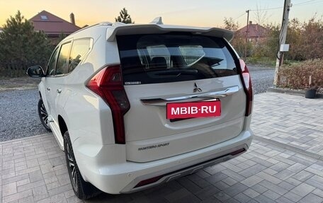 Mitsubishi Montero Sport, 2023 год, 6 499 000 рублей, 5 фотография