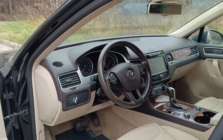 Volkswagen Touareg III, 2013 год, 1 990 000 рублей, 5 фотография