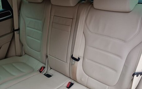 Volkswagen Touareg III, 2013 год, 1 990 000 рублей, 13 фотография