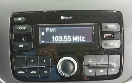 Renault Logan II, 2022 год, 1 255 000 рублей, 13 фотография