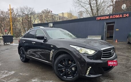 Infiniti QX70, 2014 год, 1 900 000 рублей, 4 фотография