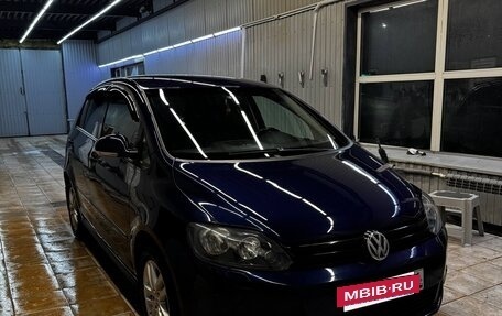 Volkswagen Golf Plus II, 2010 год, 610 000 рублей, 31 фотография