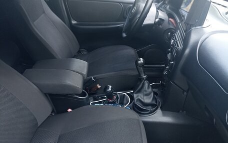 Chevrolet Niva I рестайлинг, 2010 год, 500 000 рублей, 7 фотография