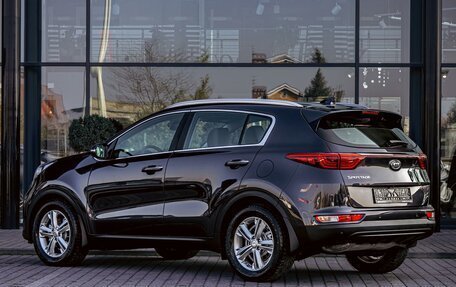 KIA Sportage IV рестайлинг, 2018 год, 1 695 000 рублей, 4 фотография