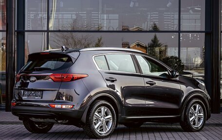 KIA Sportage IV рестайлинг, 2018 год, 1 695 000 рублей, 6 фотография