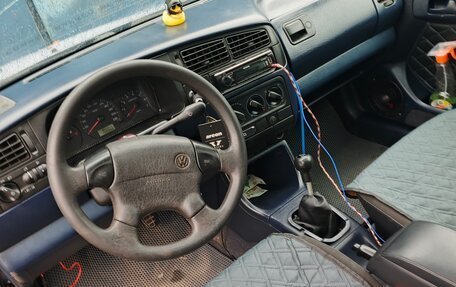 Volkswagen Golf III, 1992 год, 125 000 рублей, 6 фотография