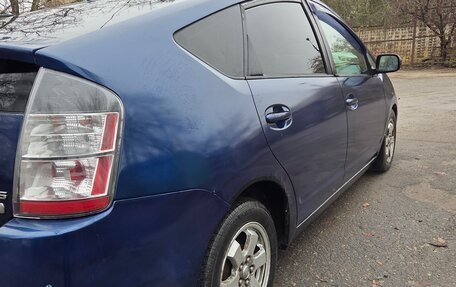 Toyota Prius, 2004 год, 470 000 рублей, 8 фотография