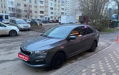 Skoda Rapid II, 2022 год, 2 200 000 рублей, 22 фотография