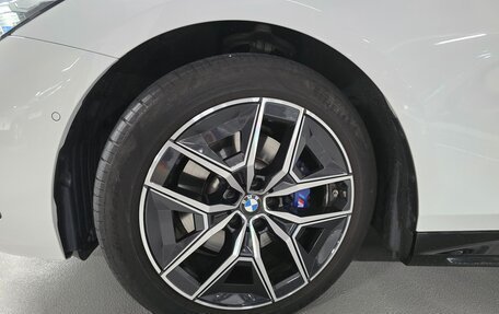 BMW 5 серия, 2025 год, 7 596 112 рублей, 10 фотография