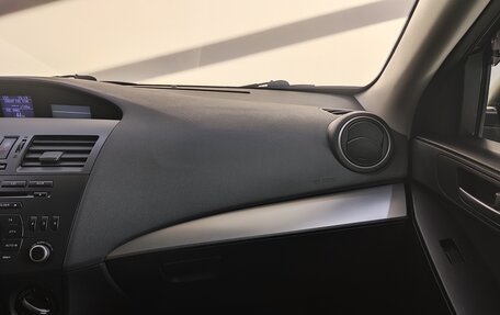 Mazda 3, 2013 год, 1 090 000 рублей, 12 фотография