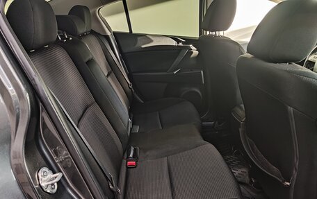 Mazda 3, 2013 год, 1 090 000 рублей, 17 фотография