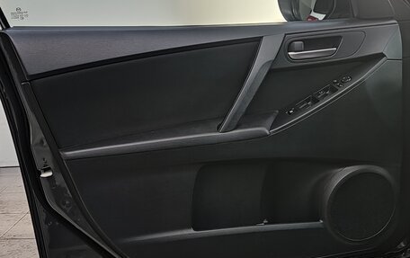 Mazda 3, 2013 год, 1 090 000 рублей, 18 фотография