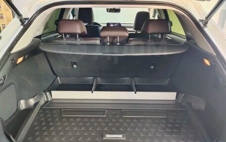 Lexus RX IV рестайлинг, 2017 год, 4 500 000 рублей, 6 фотография