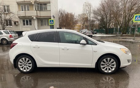 Opel Astra J, 2012 год, 725 000 рублей, 3 фотография