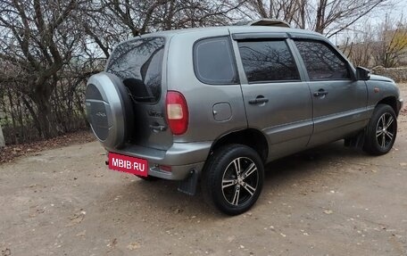 Chevrolet Niva I рестайлинг, 2009 год, 385 000 рублей, 3 фотография