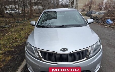 KIA Rio III рестайлинг, 2011 год, 810 000 рублей, 2 фотография