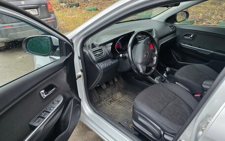 KIA Rio III рестайлинг, 2011 год, 810 000 рублей, 9 фотография