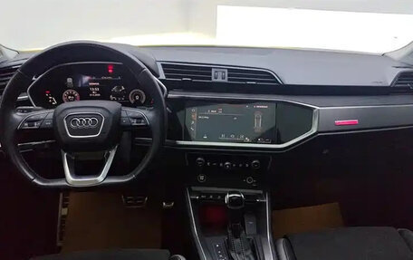 Audi Q3, 2022 год, 2 480 099 рублей, 13 фотография