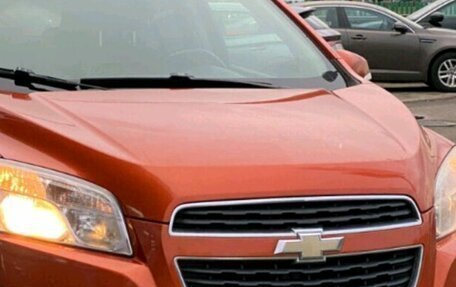 Chevrolet Tracker III, 2015 год, 920 000 рублей, 2 фотография