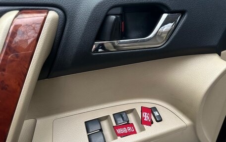 Toyota Highlander III, 2012 год, 1 880 000 рублей, 18 фотография