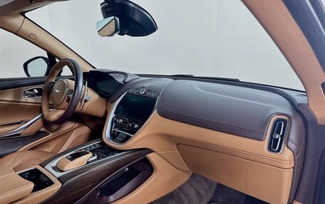 Aston Martin DBX I, 2022 год, 21 914 432 рублей, 29 фотография