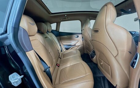 Aston Martin DBX I, 2022 год, 21 914 432 рублей, 27 фотография