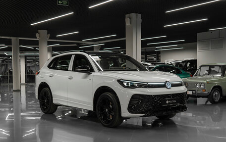 Volkswagen Tiguan, 2025 год, 5 250 000 рублей, 2 фотография