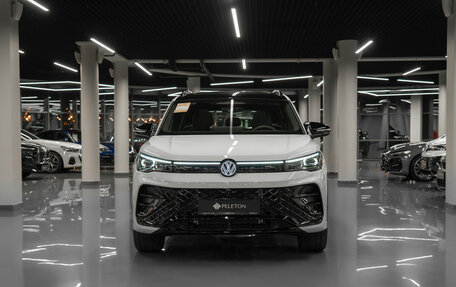 Volkswagen Tiguan, 2025 год, 5 250 000 рублей, 3 фотография
