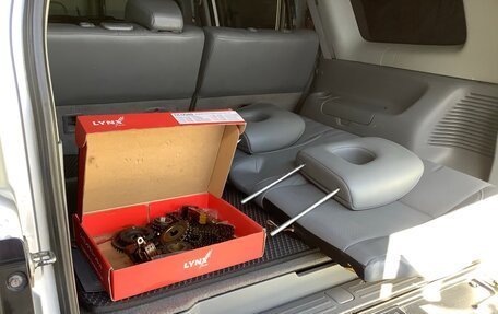 Suzuki Grand Vitara, 2004 год, 1 300 000 рублей, 22 фотография