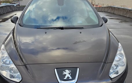 Peugeot 308 II, 2011 год, 600 000 рублей, 18 фотография