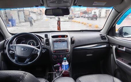 KIA Sorento II рестайлинг, 2015 год, 1 600 000 рублей, 22 фотография