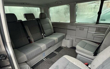 Volkswagen Multivan T6 рестайлинг, 2015 год, 3 450 000 рублей, 16 фотография