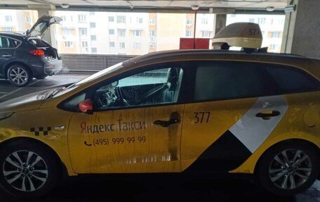 KIA cee'd III, 2018 год, 800 000 рублей, 4 фотография