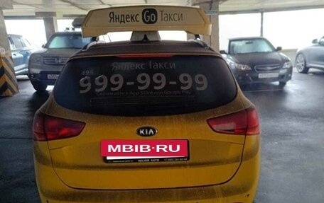 KIA cee'd III, 2018 год, 800 000 рублей, 2 фотография