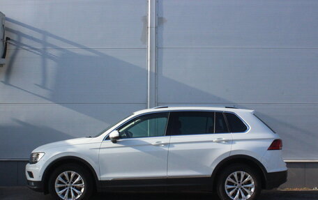 Volkswagen Tiguan II, 2018 год, 2 697 000 рублей, 6 фотография