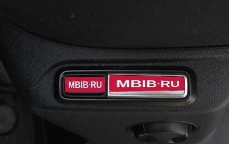 Volkswagen Tiguan II, 2018 год, 2 697 000 рублей, 14 фотография