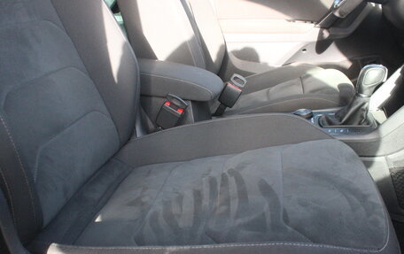 Volkswagen Tiguan II, 2018 год, 2 697 000 рублей, 18 фотография