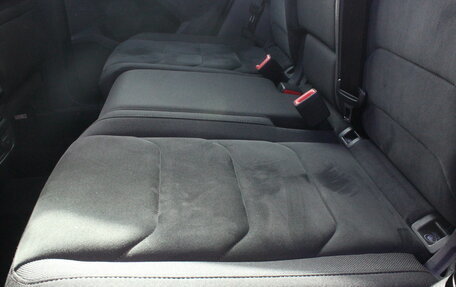 Volkswagen Tiguan II, 2018 год, 2 697 000 рублей, 15 фотография