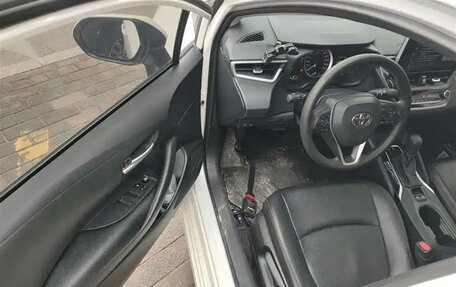 Toyota Corolla, 2022 год, 1 650 000 рублей, 10 фотография